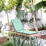 Center Secret Garden 度假居 加拉奇科